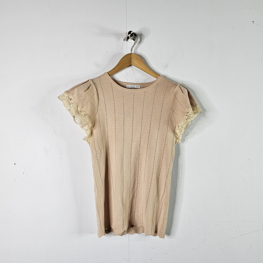 Current Air - ANTHRO Size LARGE Blush Eyelet Sweater Knit Top Lace Butterfly Slv